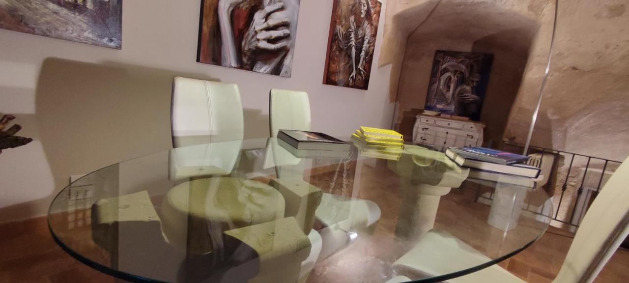 Casa Tudor Art Luxury Rooms Матера Екстериор снимка